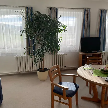 Landgasthof Und Landpension Hohenkirchen Hohenkirchen (Gotha)