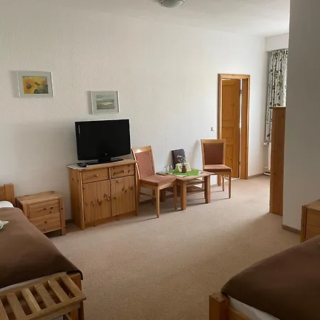 Landgasthof Und Landpension Hohenkirchen Hohenkirchen (Gotha)